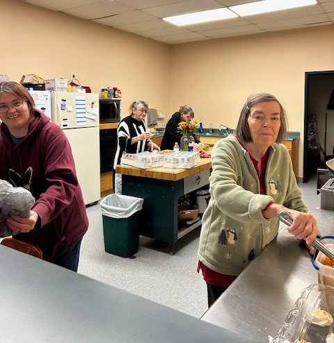 Rarden Daily Bread volunteers in a kitchen